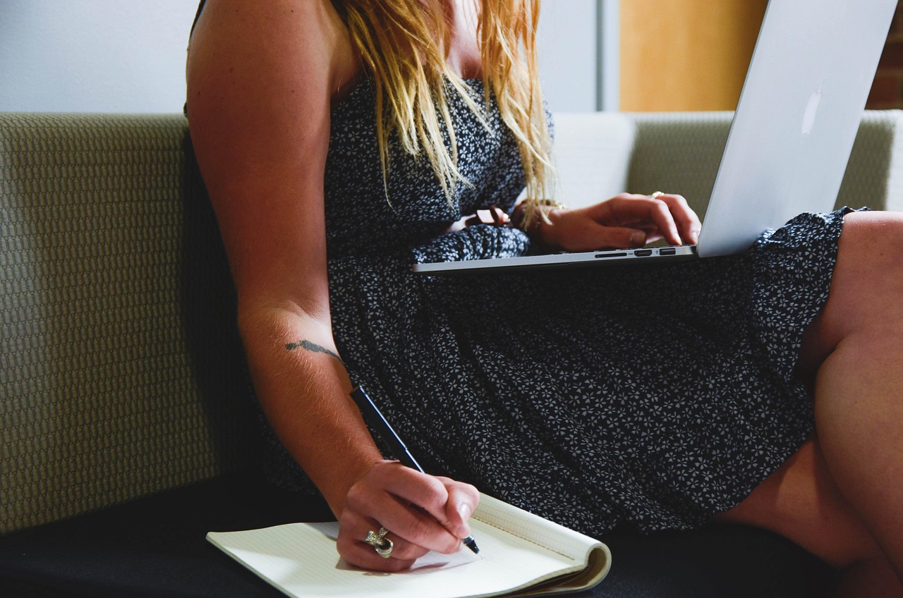 verdienen sie geld von zu hause aus: entdecken sie flexible möglichkeiten, online von überall aus einnahmen zu erzielen. starten sie jetzt mit seriösen heimarbeitsjobs und steigern sie ihr einkommen bequem von ihrem eigenen zuhause.